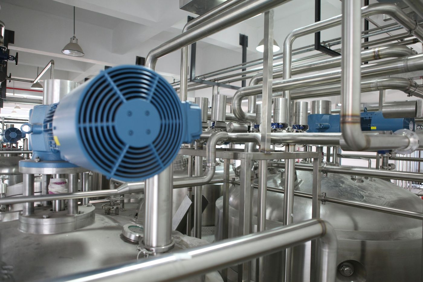 Instalación eléctrica industrial en planta de proceso